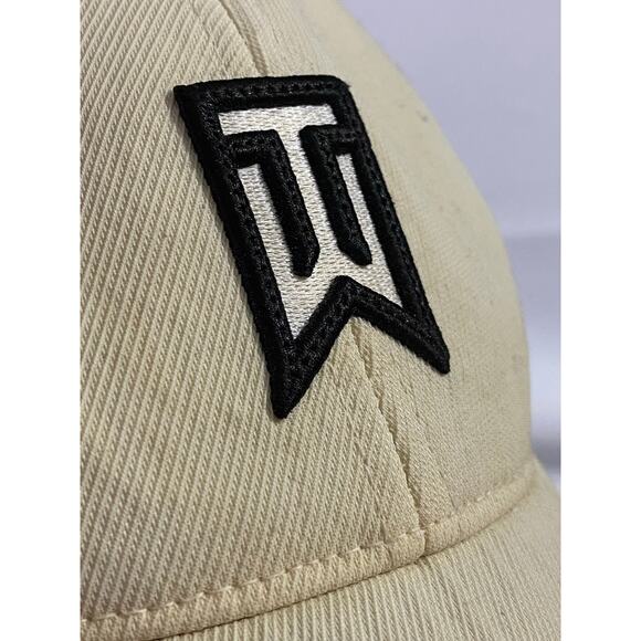 Vintage Nike Tiger Woods Collection Golf TW Mesh back adjustable - Picture 8 of 9